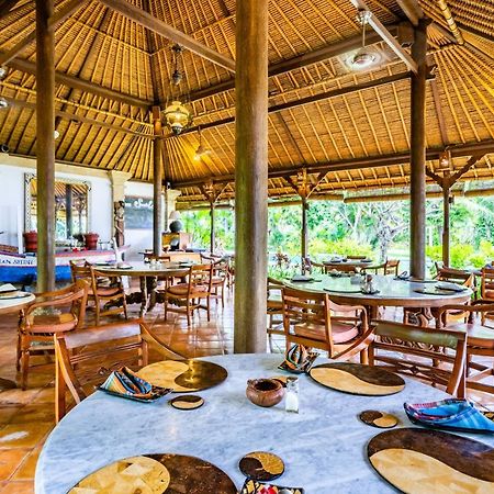 Taman Selini Wahana Beach Resort 페무테란 외부 사진