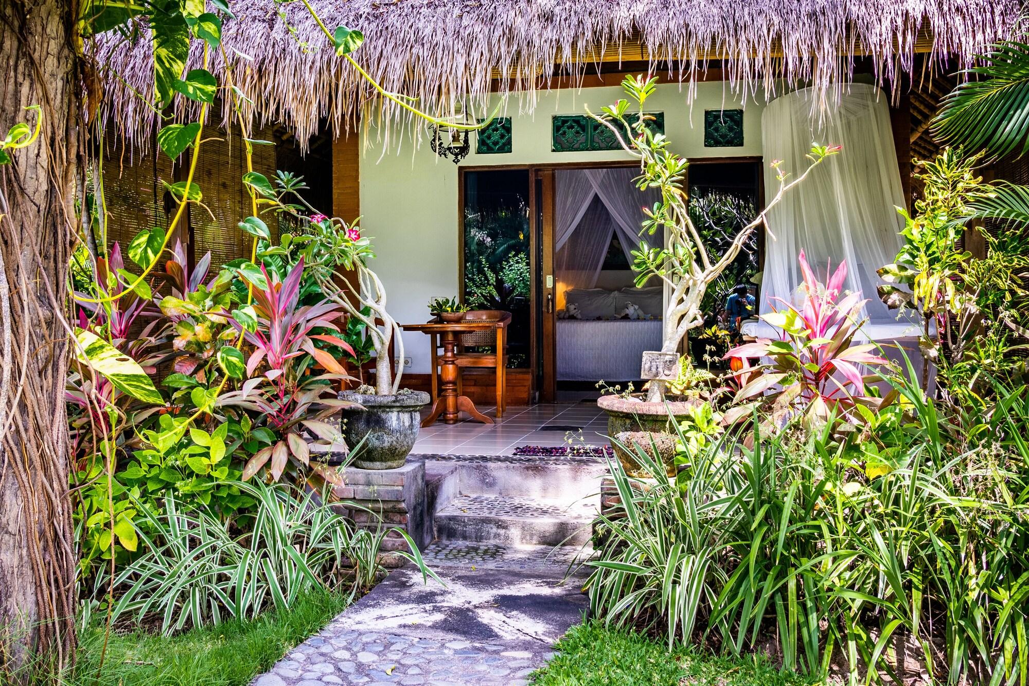 Taman Selini Wahana Beach Resort 페무테란 외부 사진