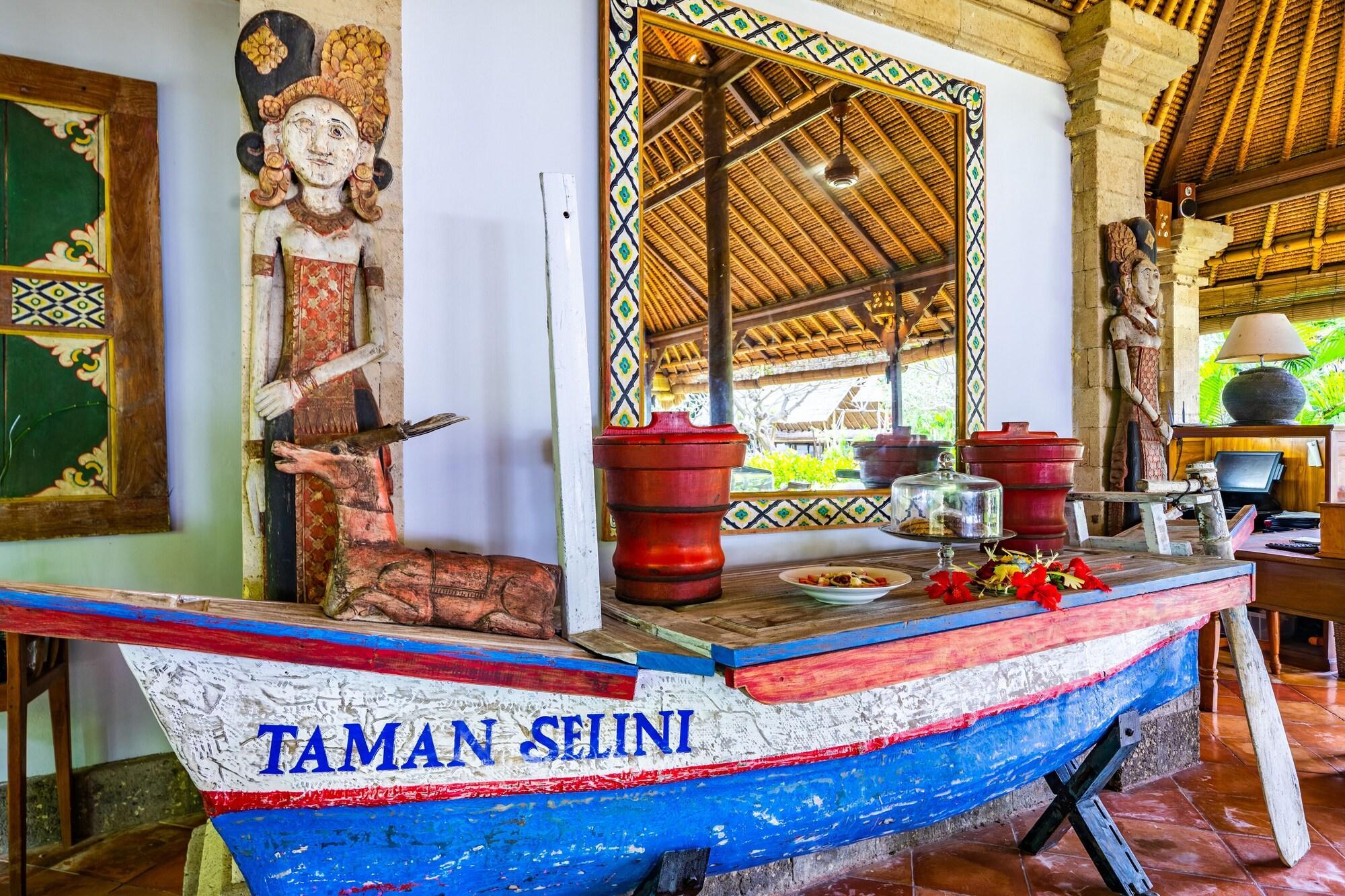 Taman Selini Wahana Beach Resort 페무테란 외부 사진