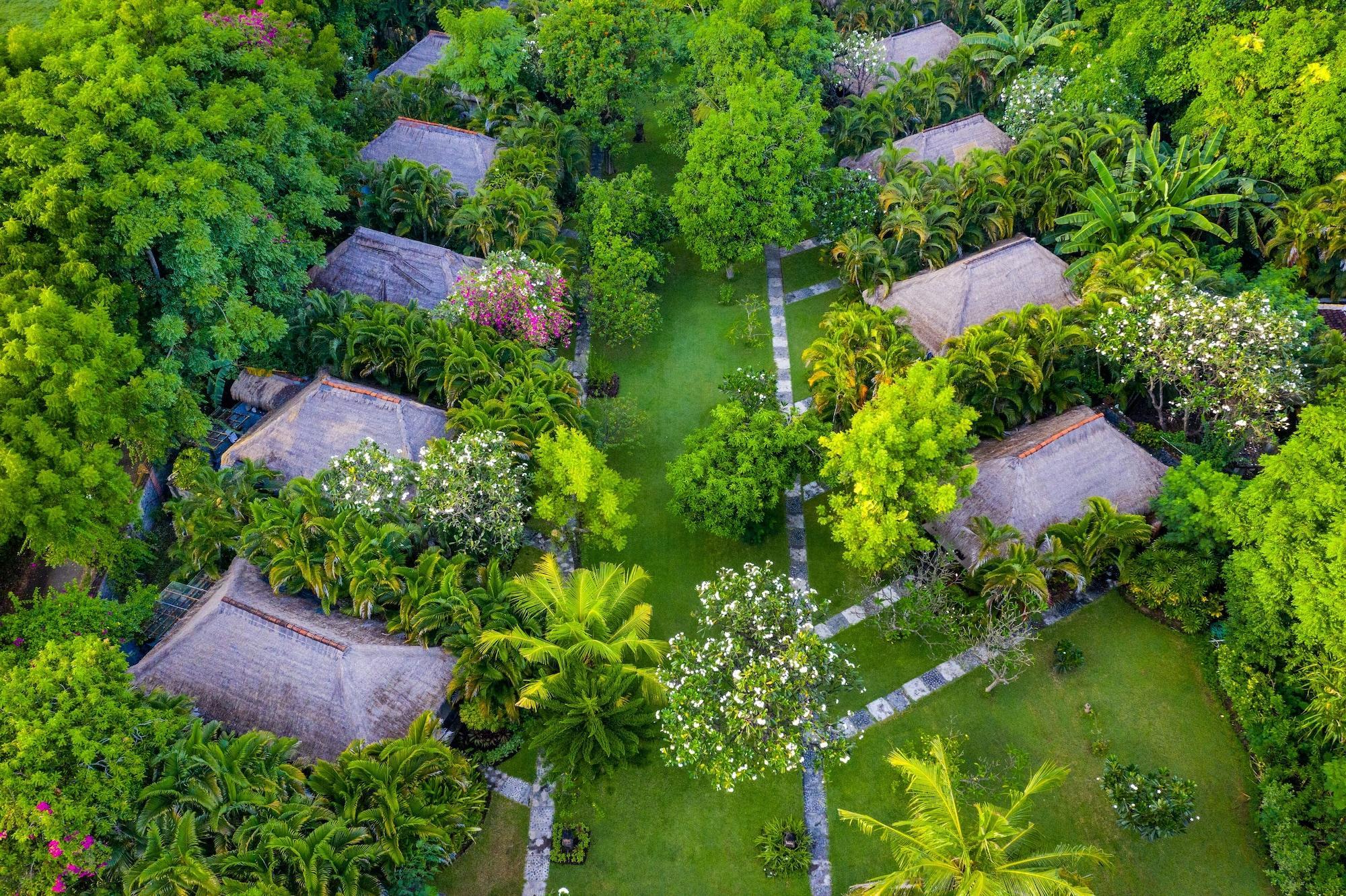 Taman Selini Wahana Beach Resort 페무테란 외부 사진