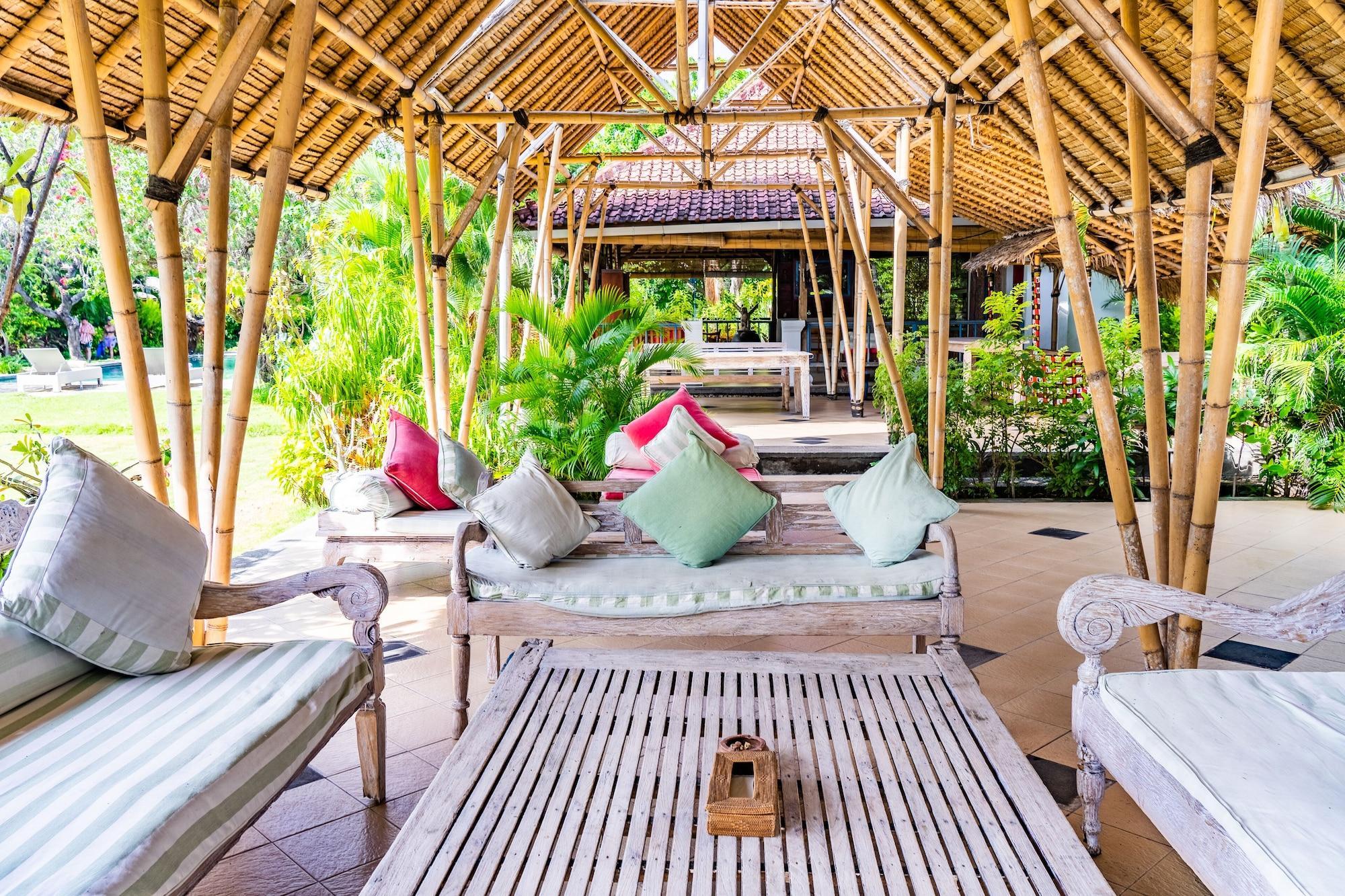 Taman Selini Wahana Beach Resort 페무테란 외부 사진