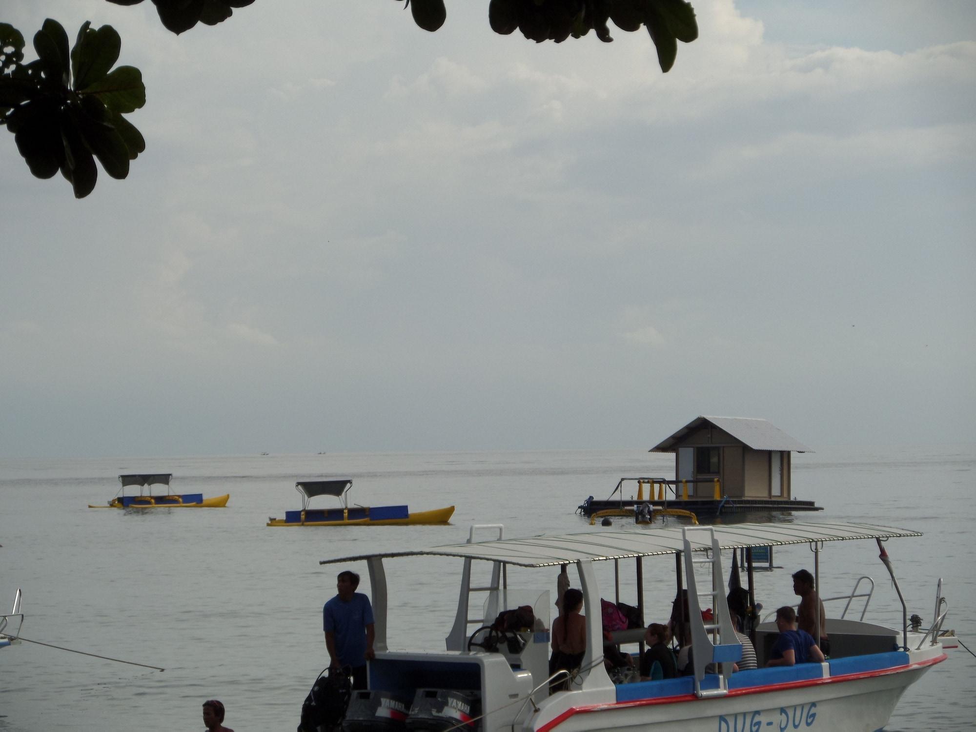Taman Selini Wahana Beach Resort 페무테란 외부 사진