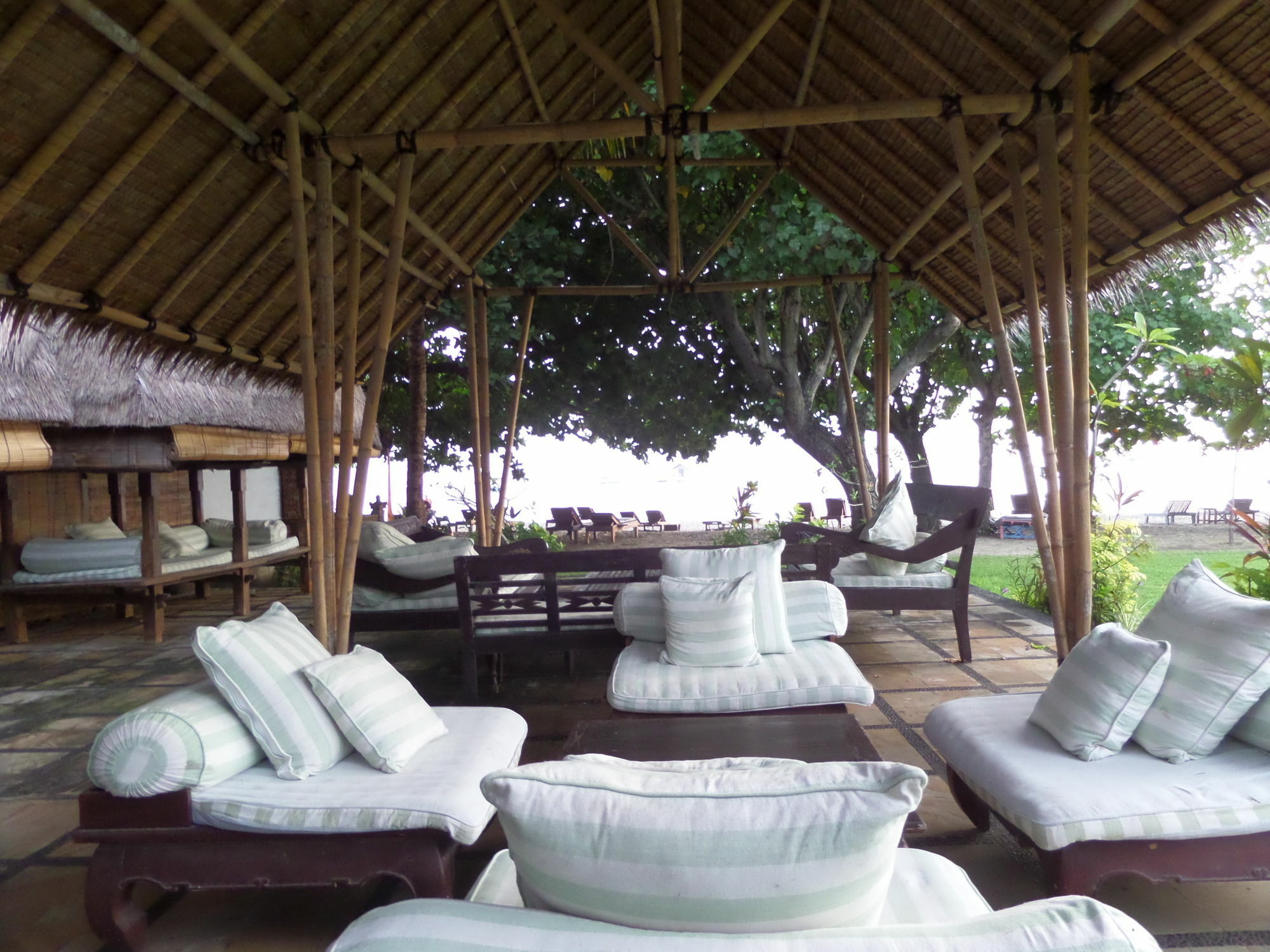 Taman Selini Wahana Beach Resort 페무테란 외부 사진