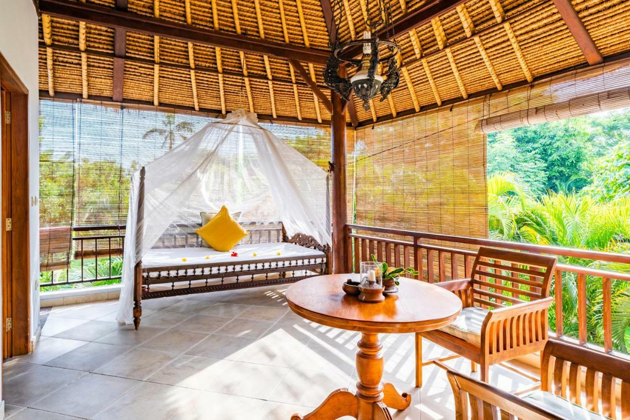 Taman Selini Wahana Beach Resort 페무테란 외부 사진