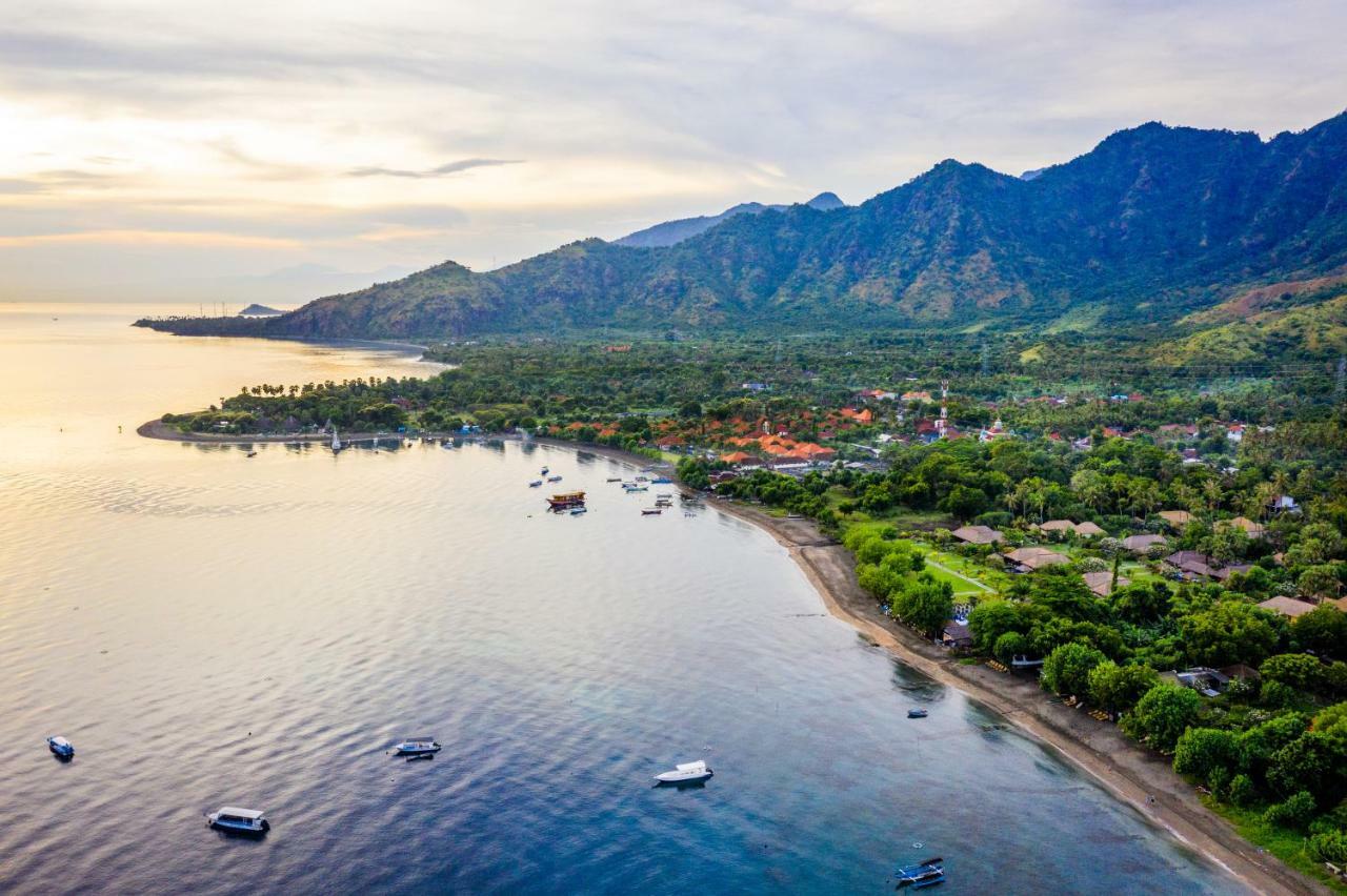 Taman Selini Wahana Beach Resort 페무테란 외부 사진