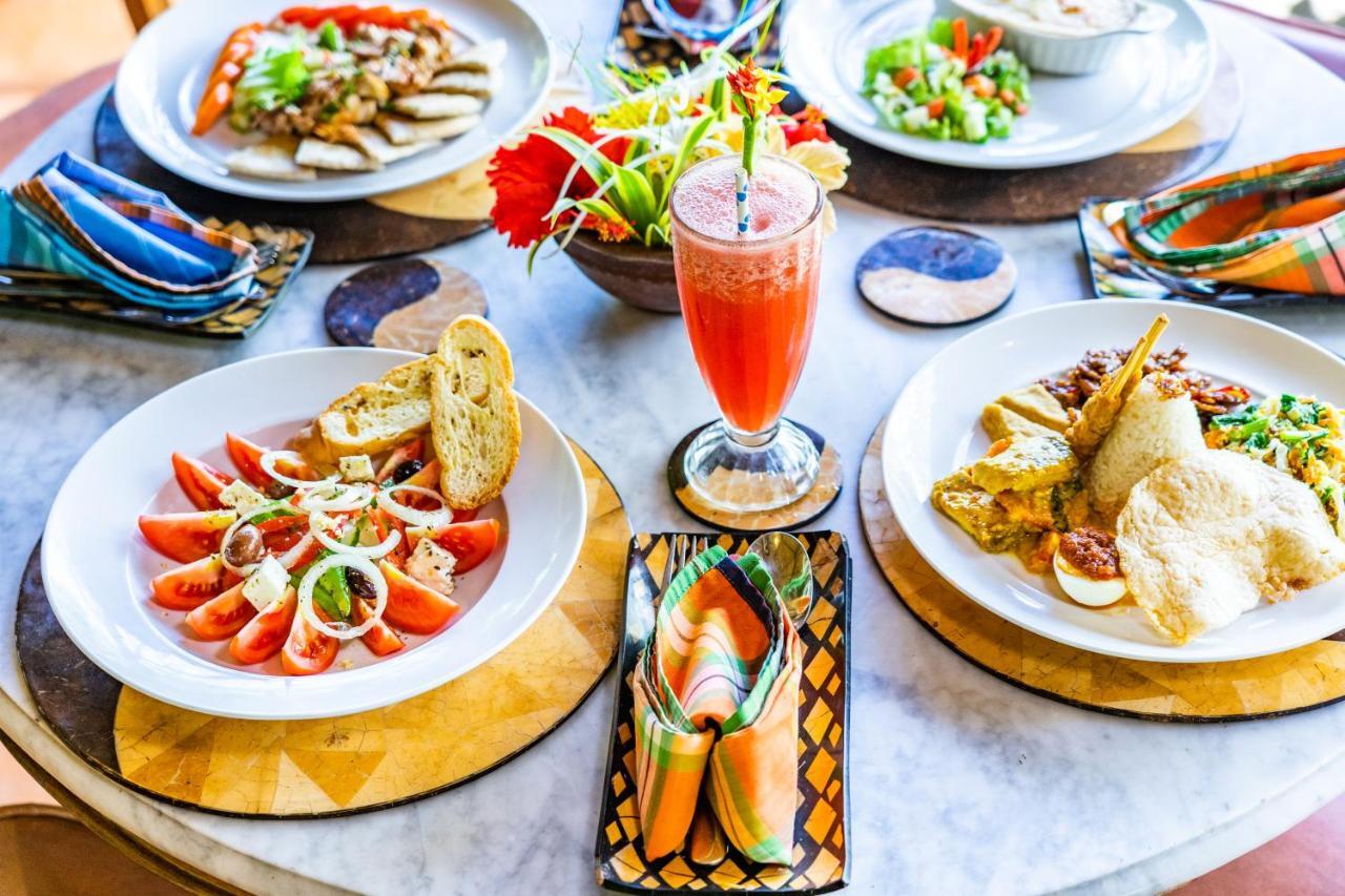 Taman Selini Wahana Beach Resort 페무테란 외부 사진